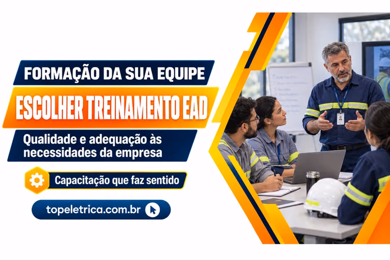 ESCOLHER TREINAMENTO EAD: Qualidade e adequação às necessidades da empresa. Fotografia ilustrativa de capacitação de uma equipe.